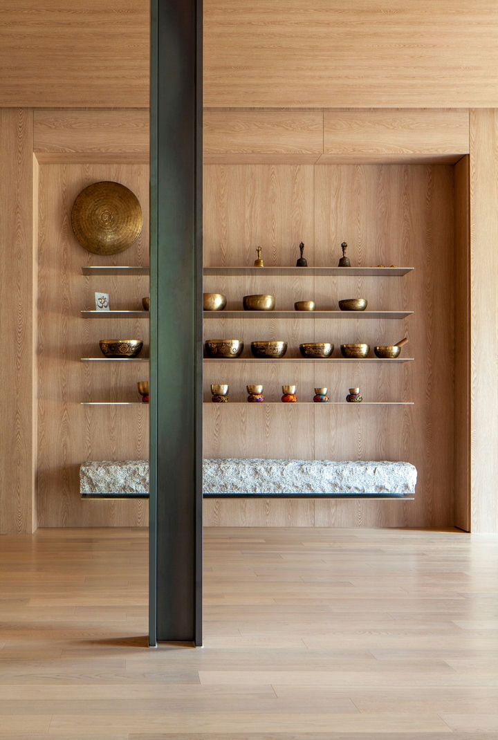 Mobile 메인 이미지 0